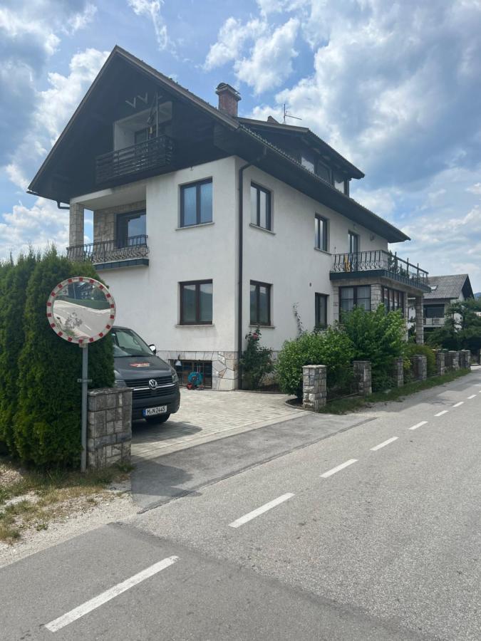Apartmaji Iva Блед Екстериор снимка